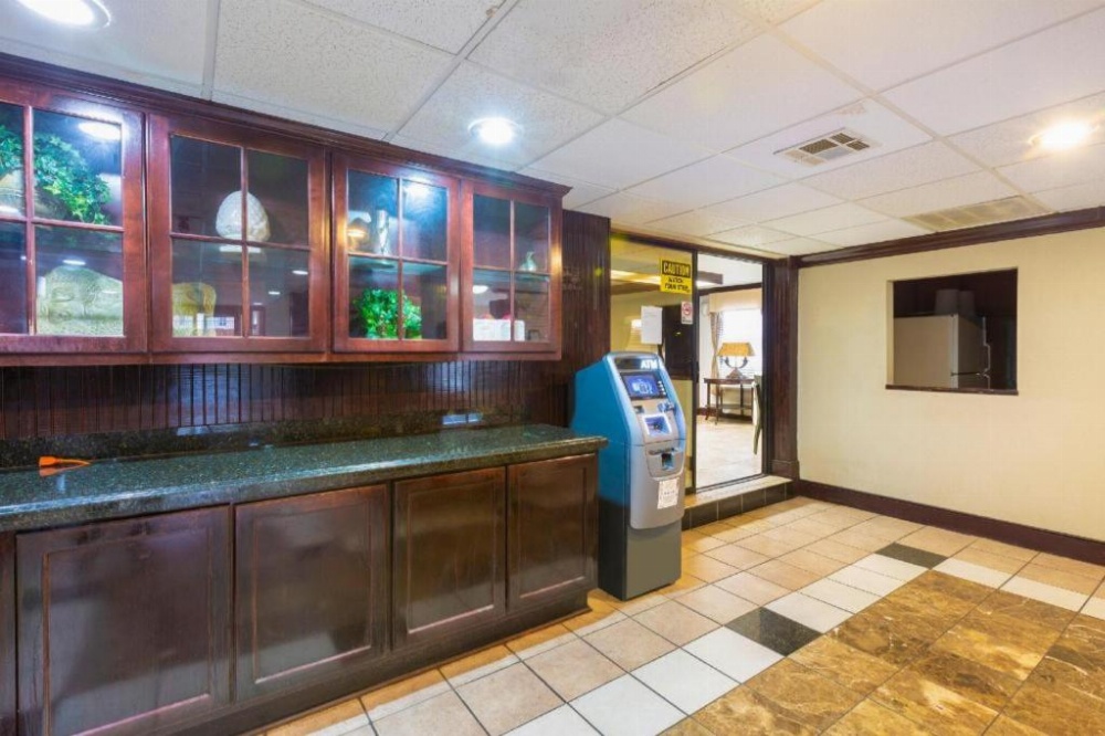 OYO Hotel Baton Rouge Mid City Main image